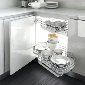 Dynamic Corner Pull-out (Le-mans)